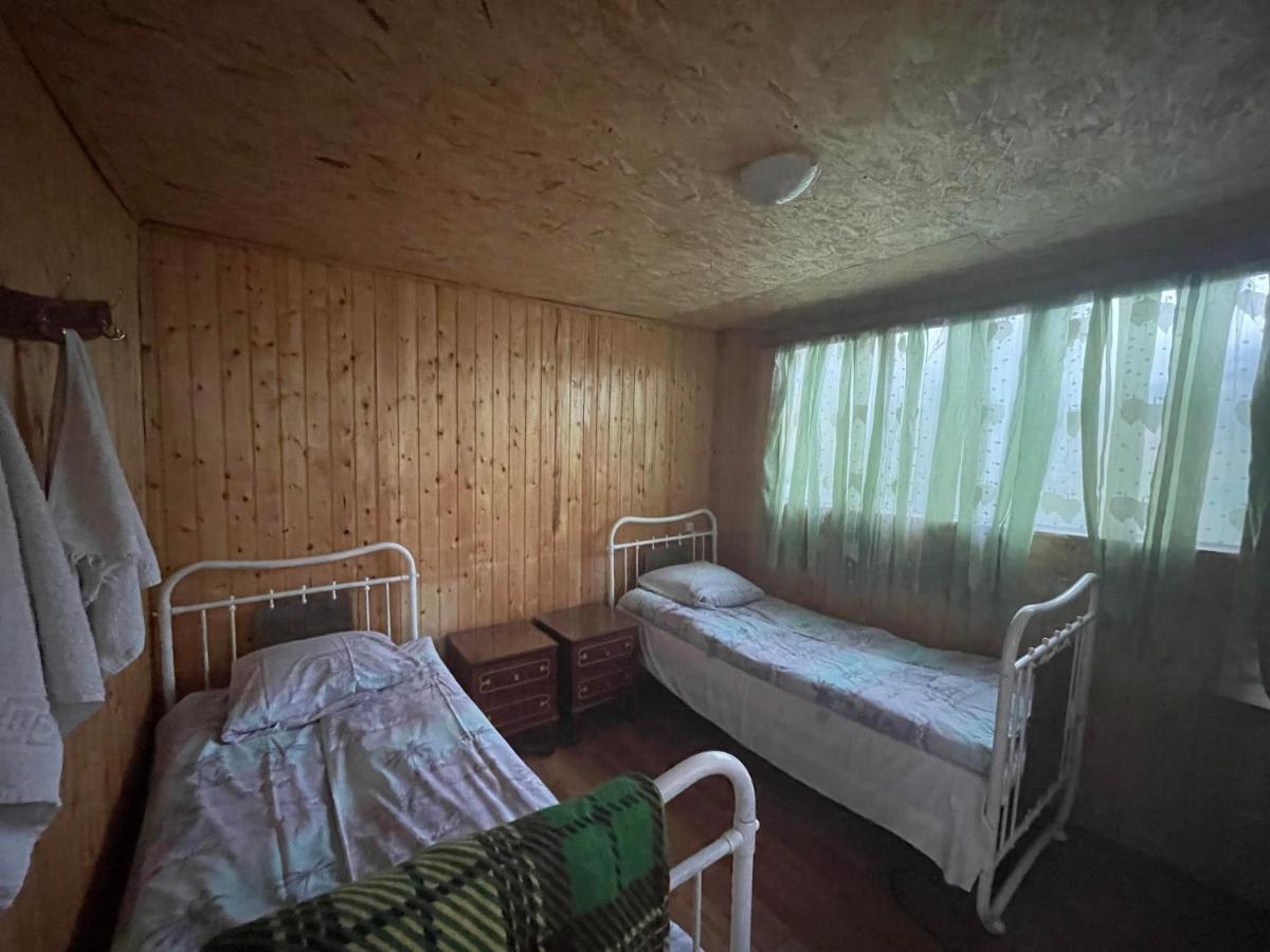 Chveni Ezo Ambrolauri Exterior foto