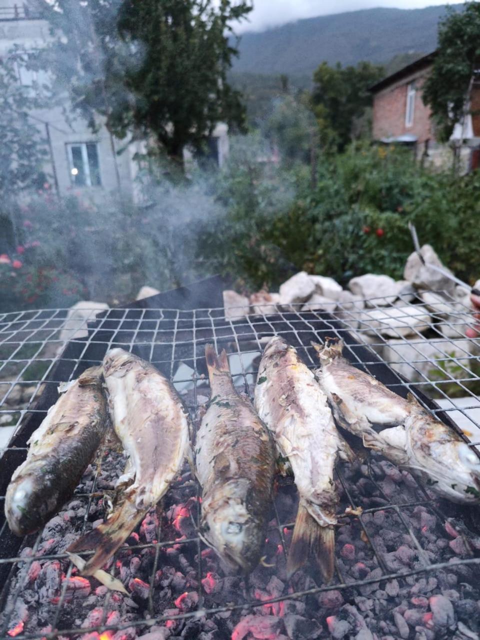 Chveni Ezo Ambrolauri Exterior foto