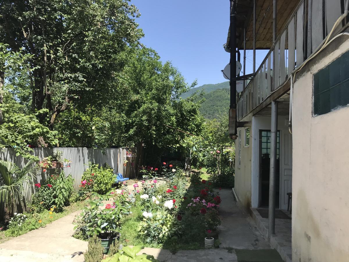Chveni Ezo Ambrolauri Exterior foto