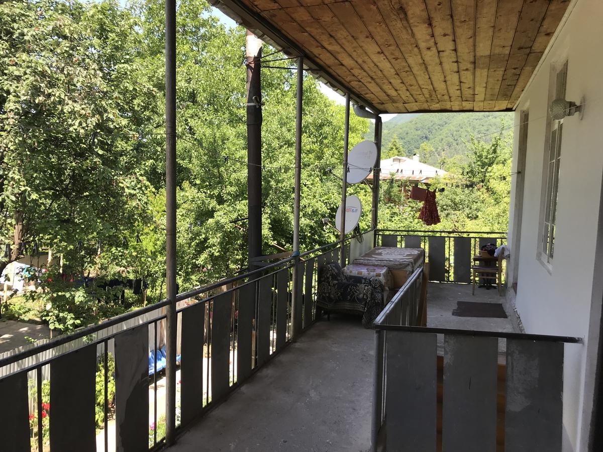 Chveni Ezo Ambrolauri Exterior foto